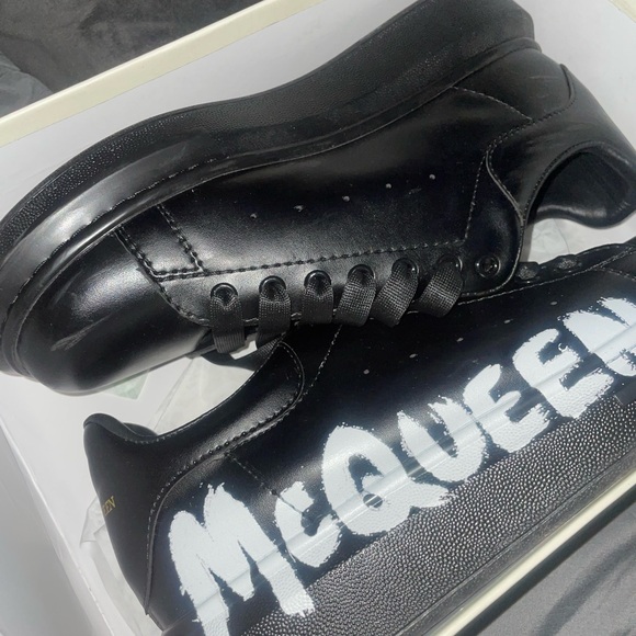 Alexander Mcqueens wore once. Good condition